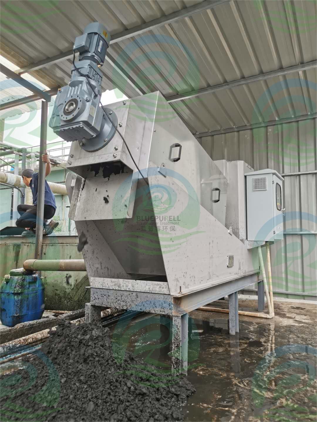 Treatment of Pig Manure